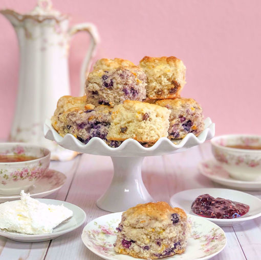 English Scones & Tea For Two by Sweet Traders