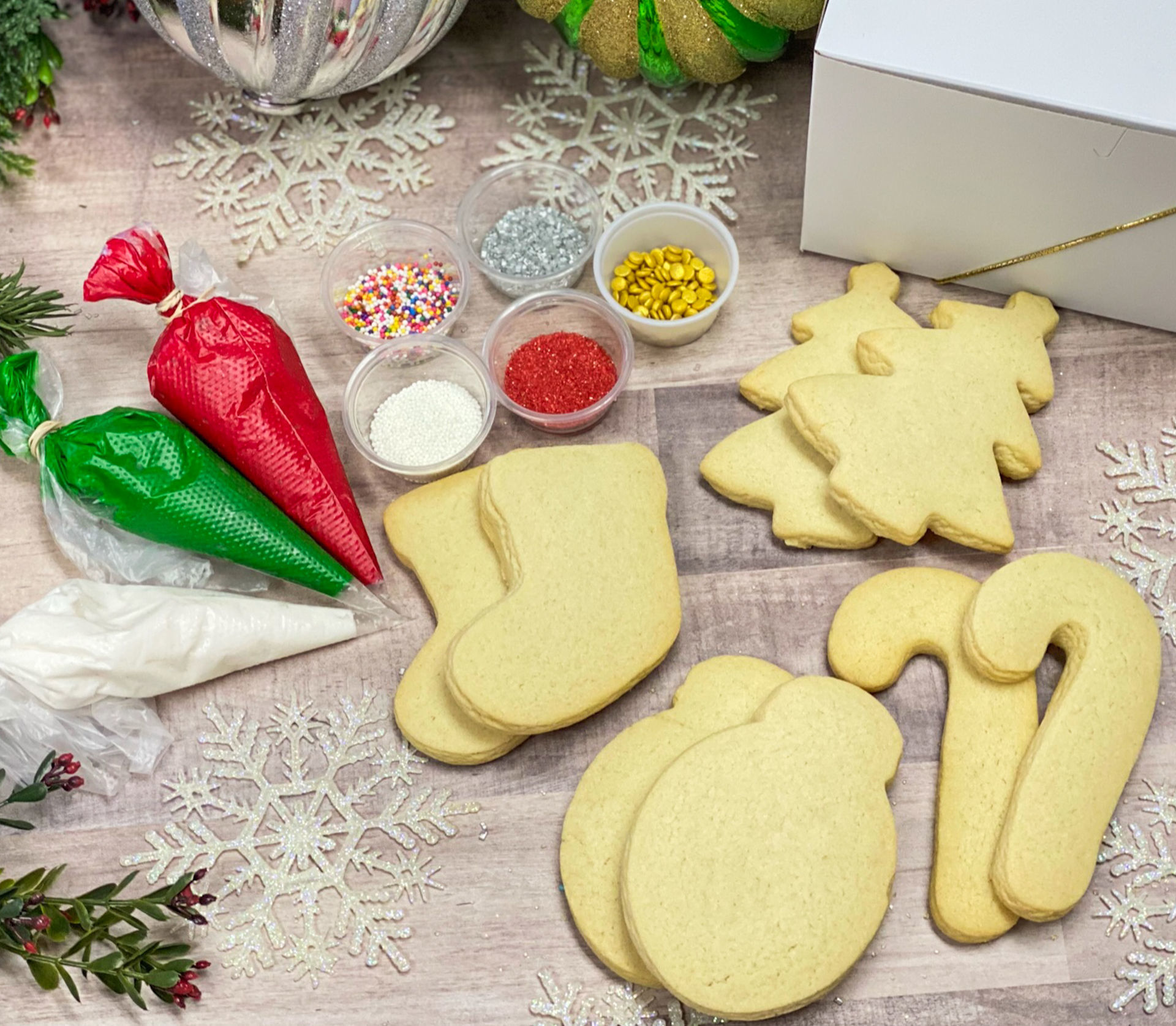 Christmas Cookie Decorating Kit Christmas Gifts Sweet Traders